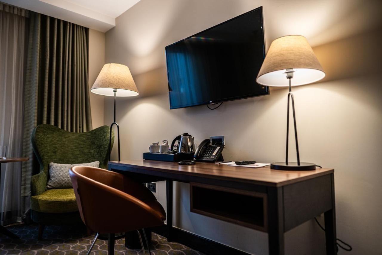 เดอะ วอร์วิคไชร์ โฮเทล แอนด์ คันทรีคลับ Hotel Leek Wootton ภายนอก รูปภาพ