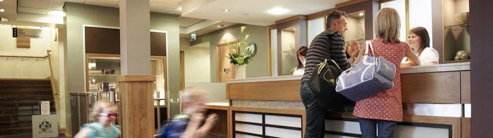 เดอะ วอร์วิคไชร์ โฮเทล แอนด์ คันทรีคลับ Hotel Leek Wootton ภายนอก รูปภาพ